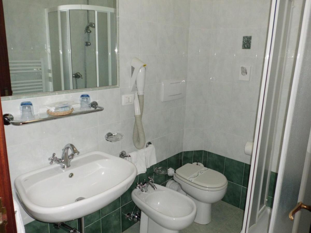 Fegina 3 Deluxe Bedrooms & Bathrooms 蒙特罗索阿尔马雷 外观 照片