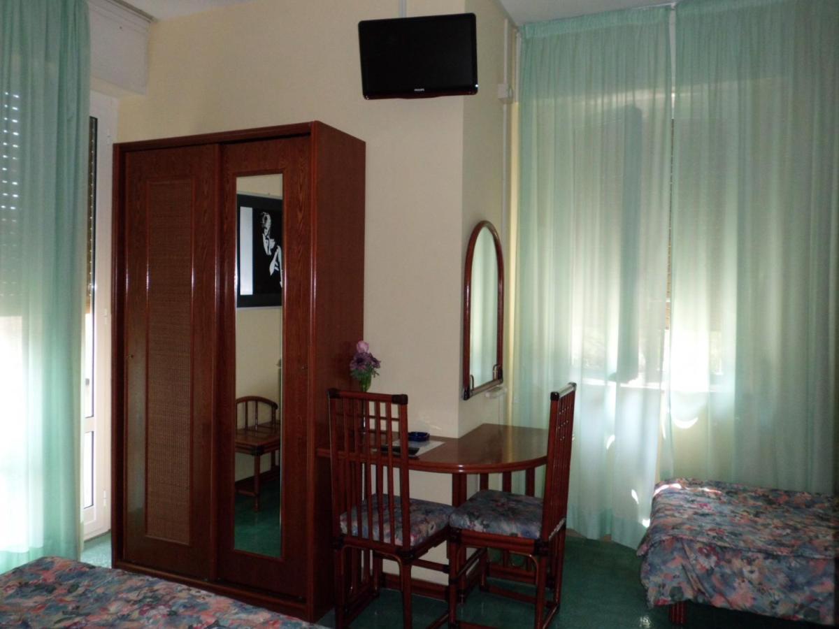 Fegina 3 Deluxe Bedrooms & Bathrooms 蒙特罗索阿尔马雷 外观 照片